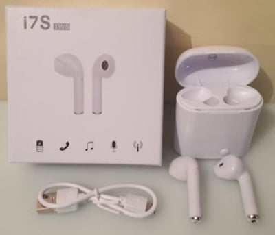 Слушалки . Безжични i7S AirPods Bluetooth + Dockstation?