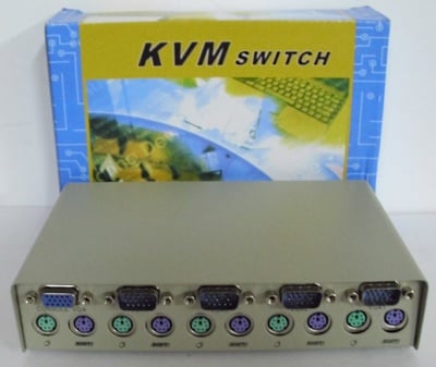 . . Компютърeн превключвател KVM-4A