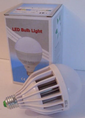 Лампа . LED E27  220V 24W