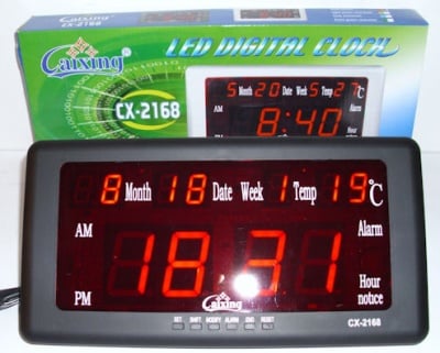 Часовник  . Дигитален LED диоден с термометър CX-2168