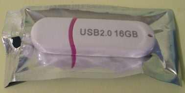 Флаш памет 16GB