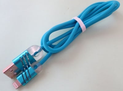 Кабел . USB на iPod айфон, светеш 1m