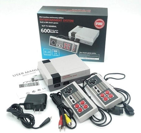 . . Телевизиона игра с вградени 600 игри TV GENERAL